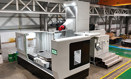 环球六轴卧式加工中心出货国外